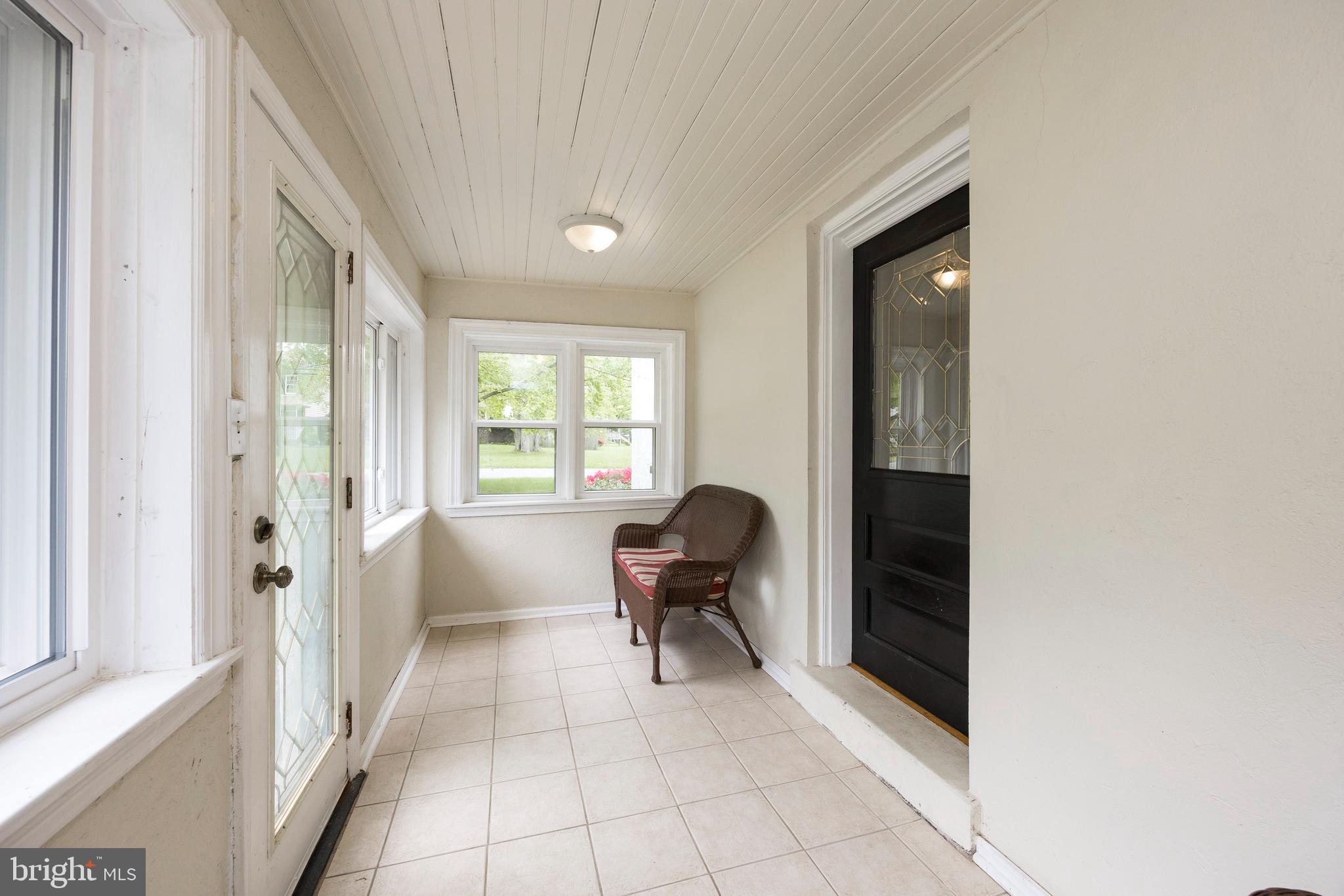 325 Rogers Road Audubon, PA 19403 - Photo 2 of 34 Gallery Image 2