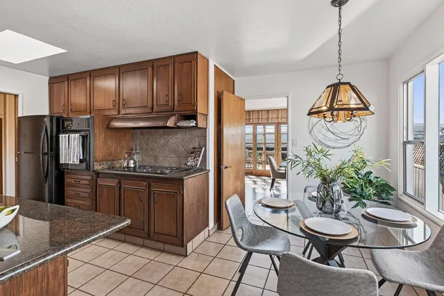 $1,288,000 | 725 Palm Avenue, South San Francisco, CA 94080