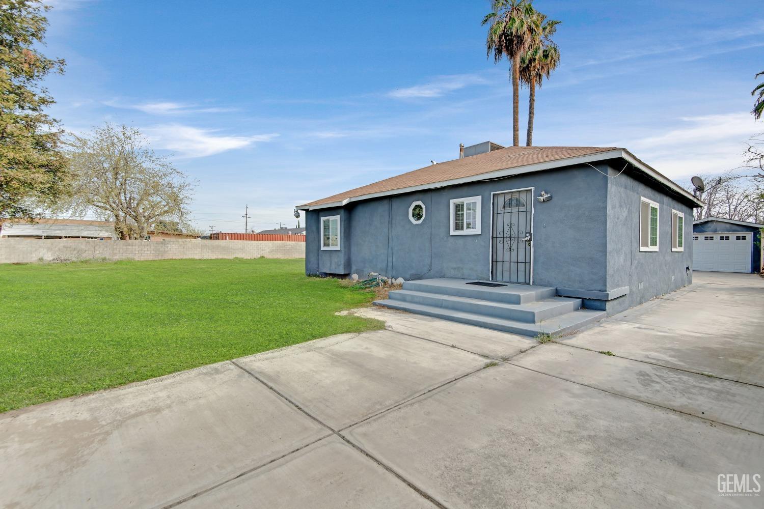 Undisclosed Address Bakersfield, CA 93307 - Photo 3 of 32