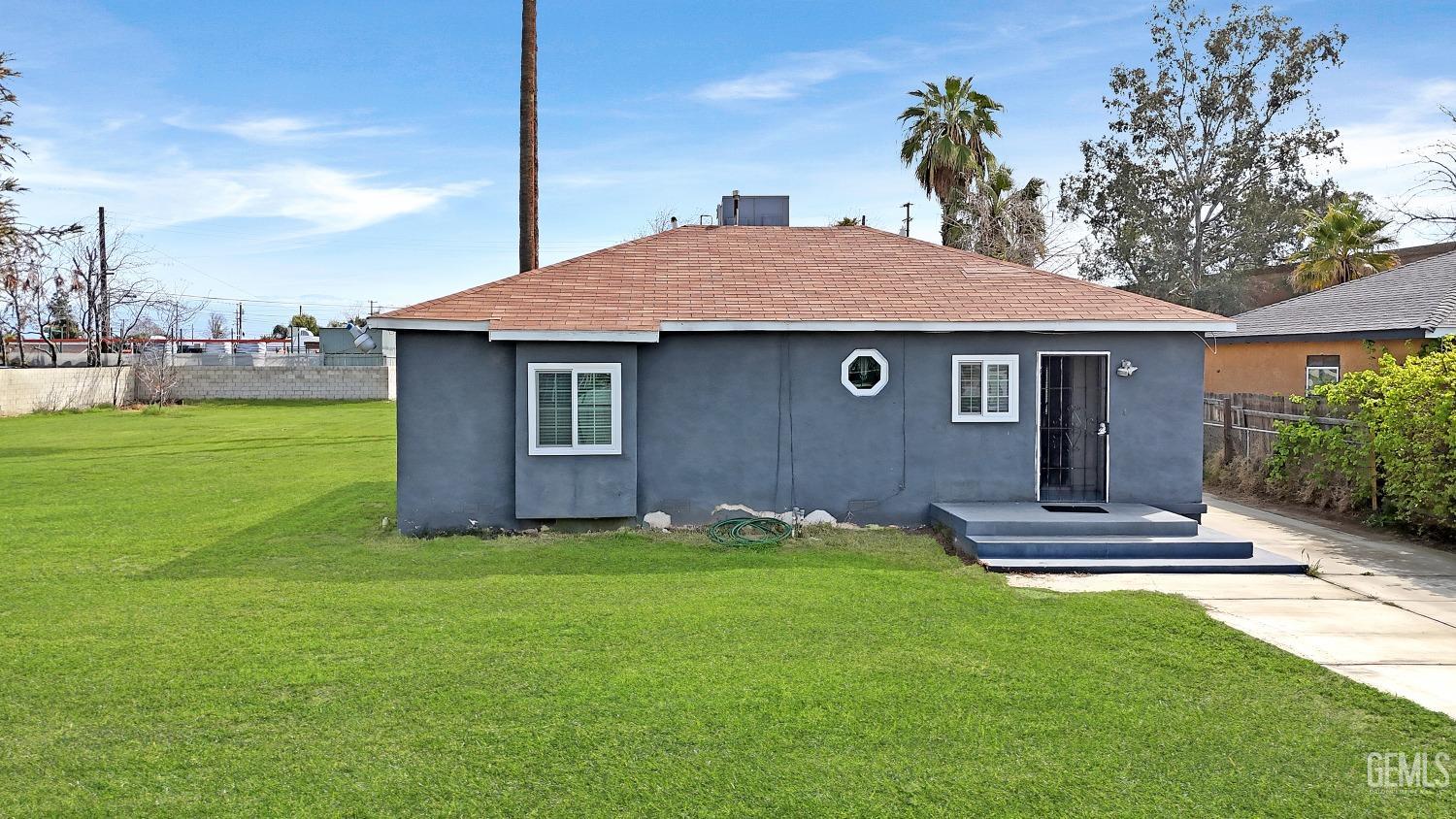 Undisclosed Address Bakersfield, CA 93307 - Photo 5 of 32