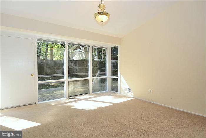 3945 Rickover Road Silver Spring, MD 20902 - Photo 11 of 30 Dining Room