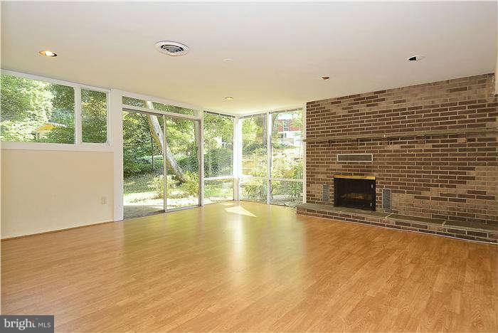 3945 Rickover Road Silver Spring, MD 20902 - Photo 23 of 30 Family Room