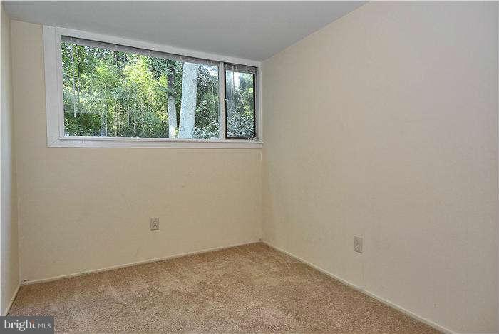 3945 Rickover Road Silver Spring, MD 20902 - Photo 25 of 30 Bedroom