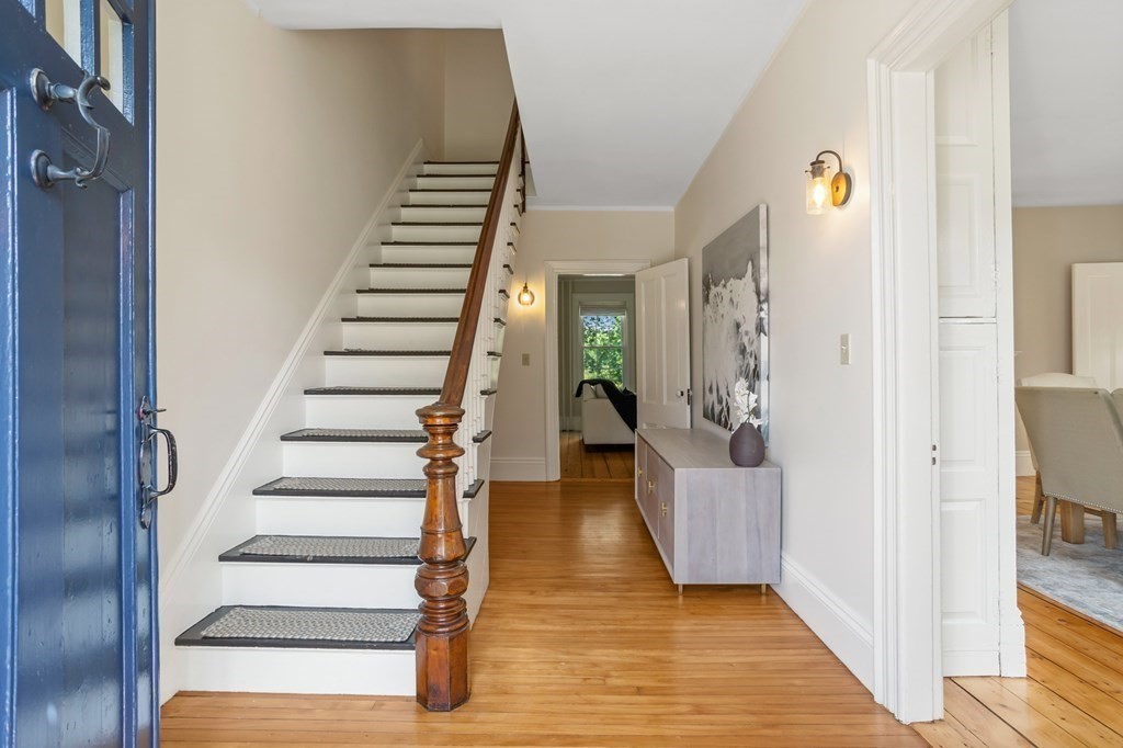 215 Virginia Road Concord, MA 01742 - Photo 23 of 41 Gallery Image 23