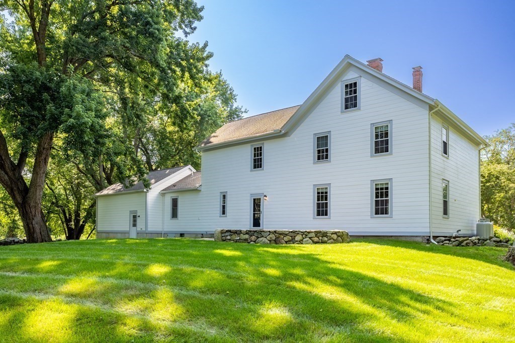215 Virginia Road Concord, MA 01742 - Photo 36 of 41 Gallery Image 36
