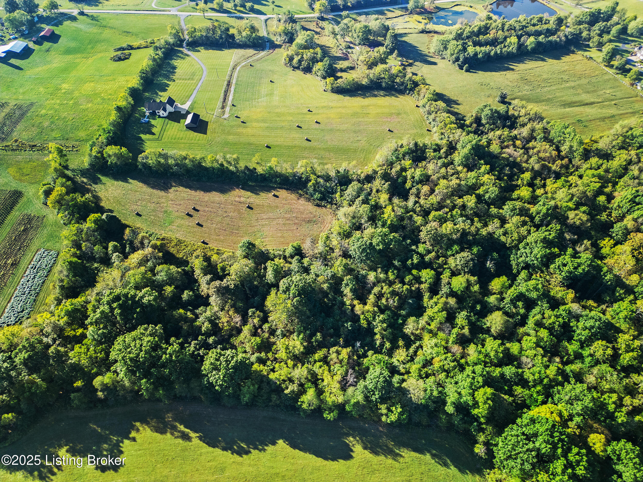 T5 Aiken Road Simpsonville, KY 40067 - Photo 7 of 16 5