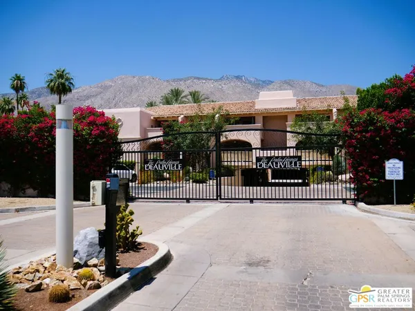 $499,900 | 500 East Amado Road, Unit 706, Palm Springs, CA 92262