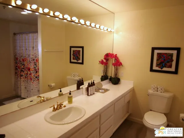 $499,900 | 500 East Amado Road, Unit 706, Palm Springs, CA 92262