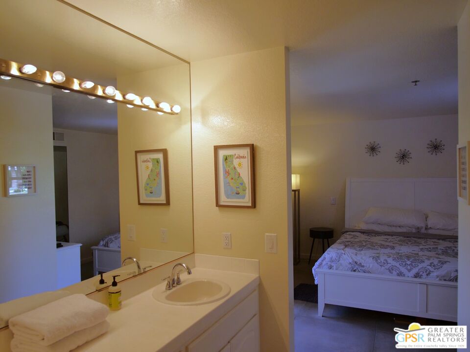 500 East Amado Road, Unit 706 Palm Springs, CA 92262 - Photo 28 of 38