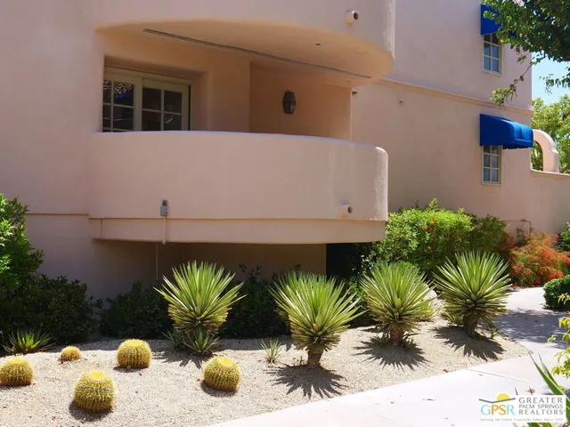 $499,900 | 500 East Amado Road, Unit 706, Palm Springs, CA 92262