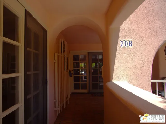 $499,900 | 500 East Amado Road, Unit 706, Palm Springs, CA 92262