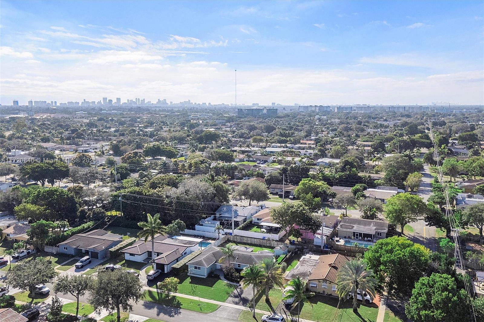 4312 Grant Street Hollywood, FL 33021 - Photo 38 of 41