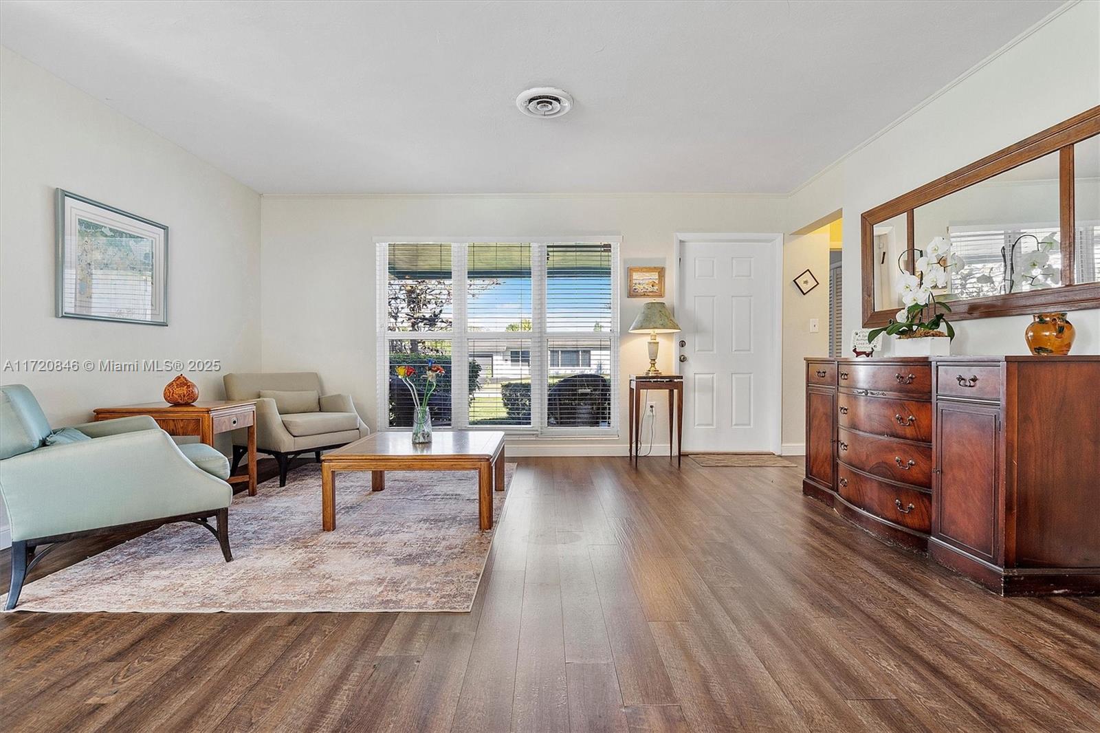 4312 Grant Street Hollywood, FL 33021 - Photo 9 of 41