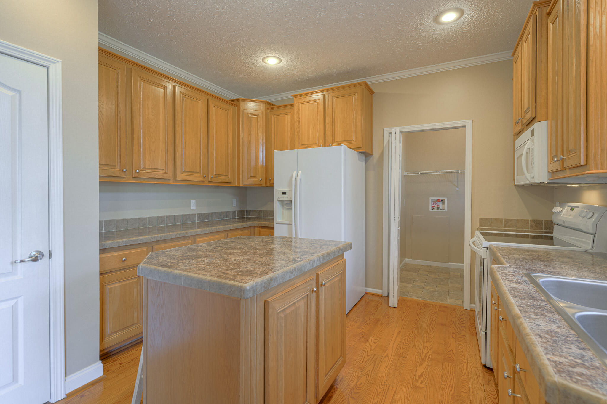 2893 Spring House Road Christiansburg, VA 24073 - Photo 28 of 90 27 2893_SpringHouse_Web-37