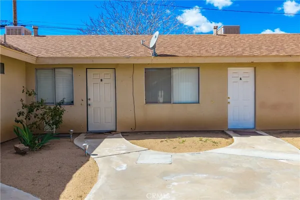 $1,300,000 | 7428 Cherokee Trail, Yucca Valley, CA 92284