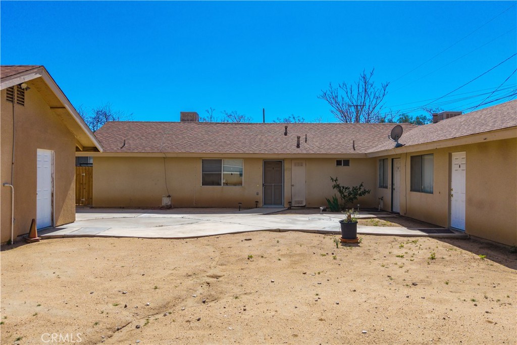 7428 Cherokee Trail Yucca Valley, CA 92284 - Photo 19 of 24