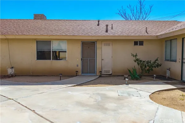 $1,300,000 | 7428 Cherokee Trail, Yucca Valley, CA 92284
