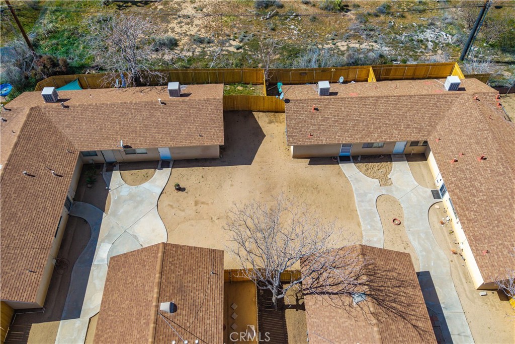 7428 Cherokee Trail Yucca Valley, CA 92284 - Photo 5 of 24