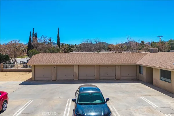 $1,300,000 | 7428 Cherokee Trail, Yucca Valley, CA 92284