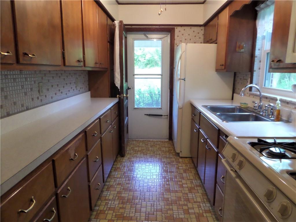 110 Barley Road Sewickley, PA 15143 - Photo 8 of 21