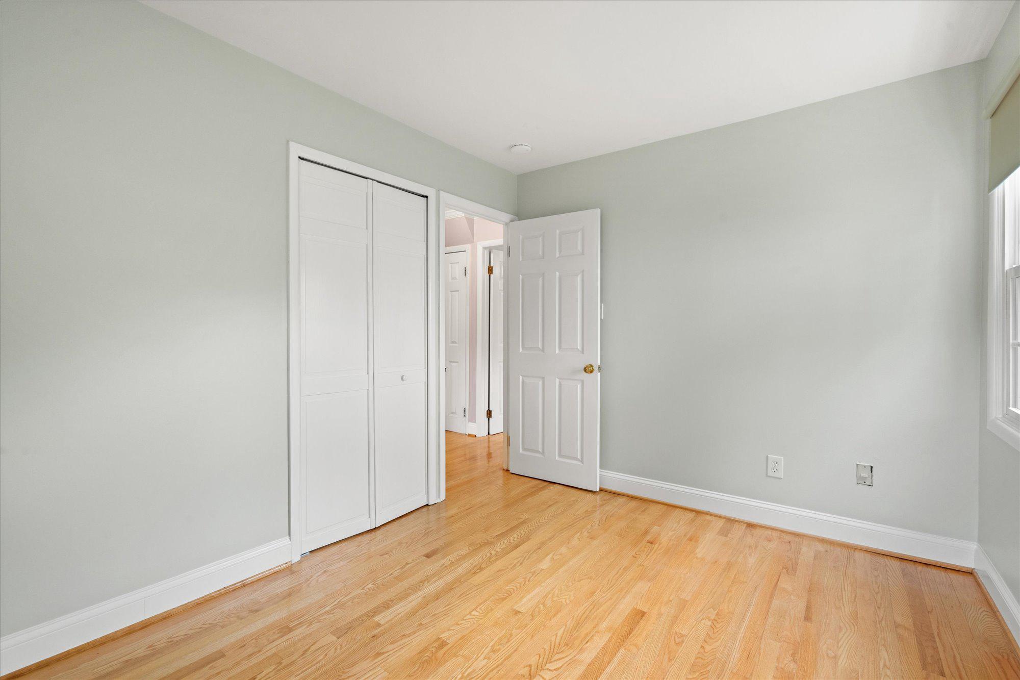 5406 Dunsmore Road Alexandria, VA 22315 - Photo 12 of 31 Mainfloor bedrooms have bright natural light.