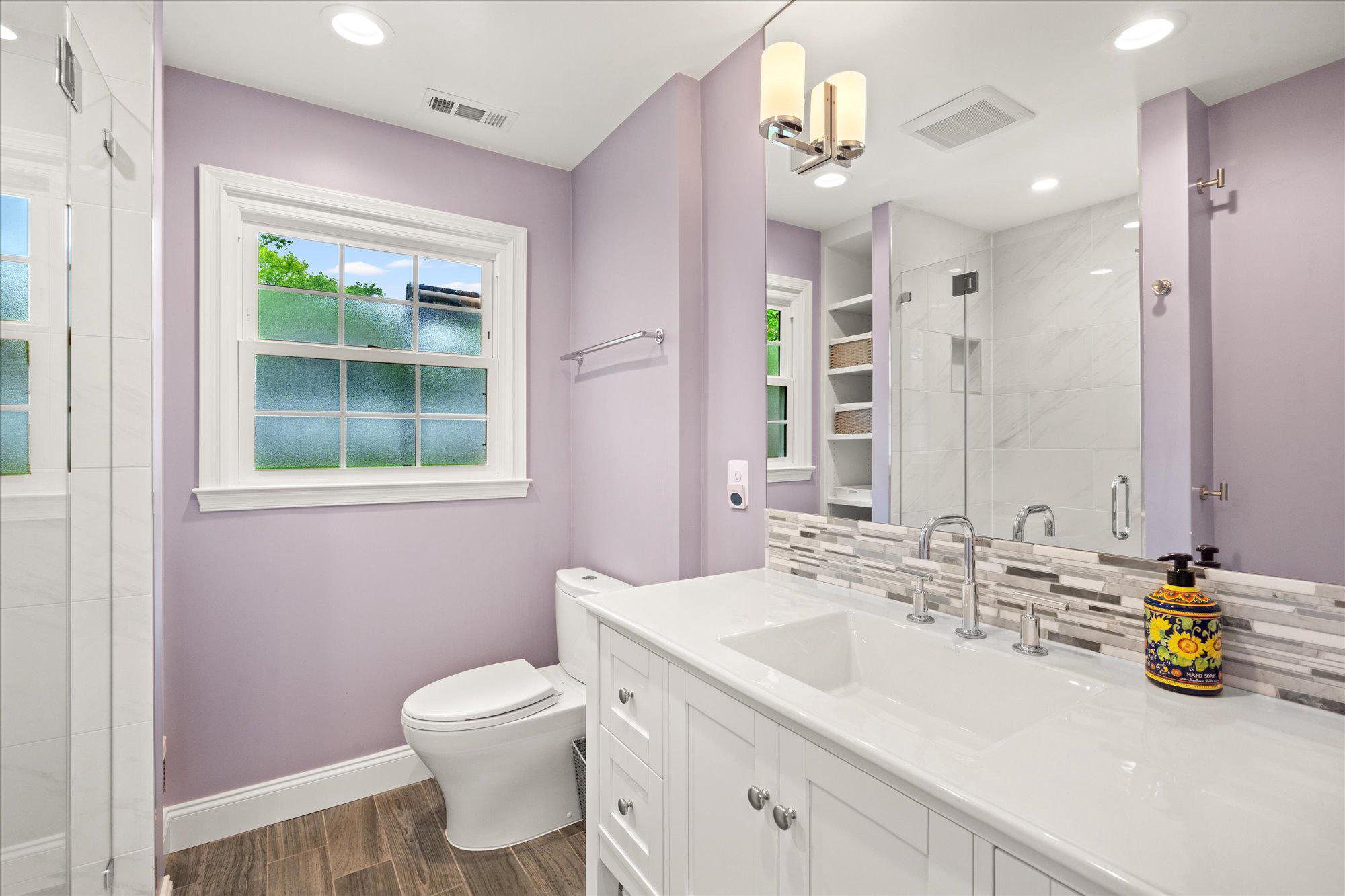 5406 Dunsmore Road Alexandria, VA 22315 - Photo 15 of 31 Updated main floor bath renovation.