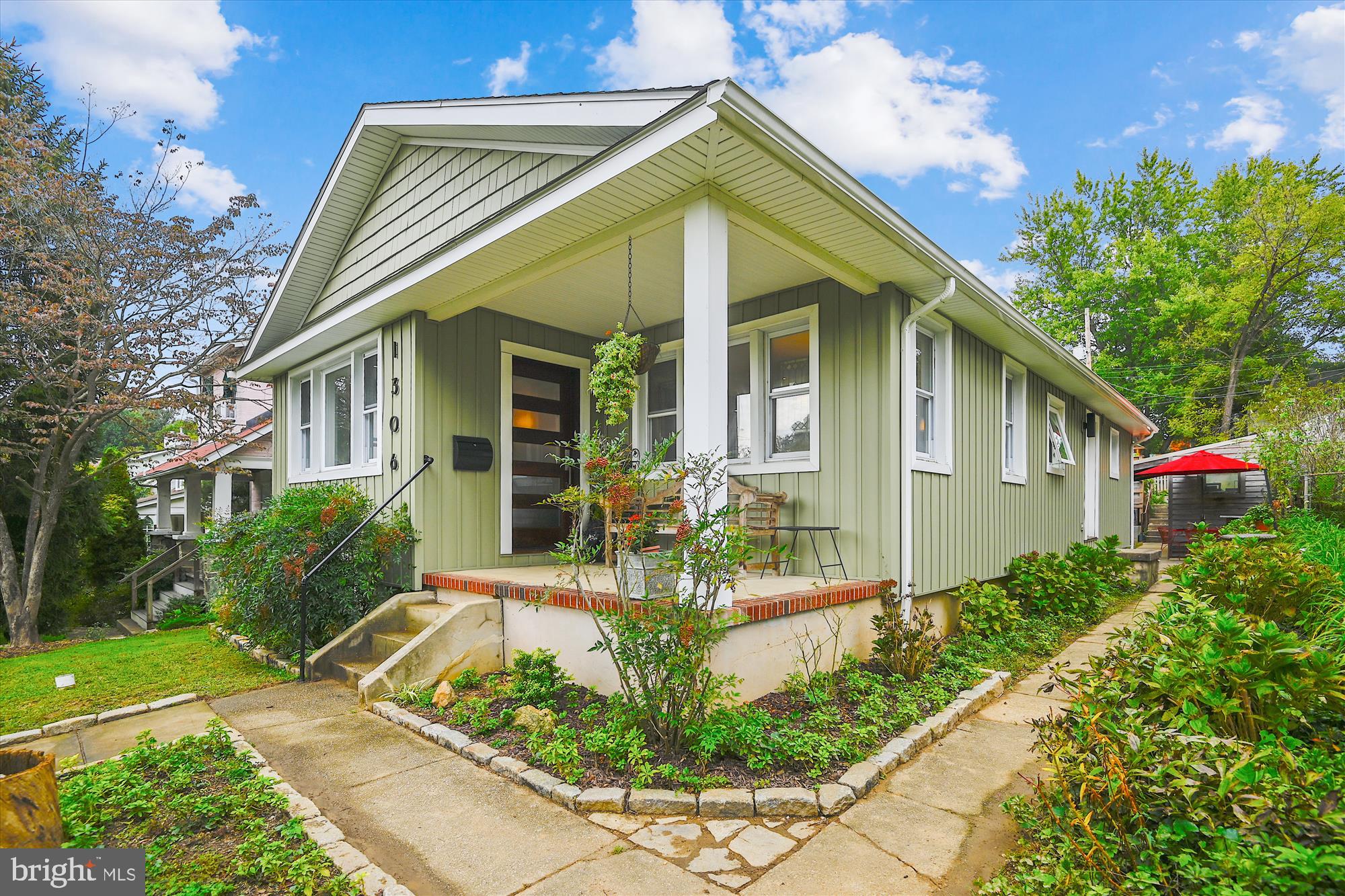 1306 Asbury Road Baltimore, MD 21209 - Photo 2 of 30 Front Porch