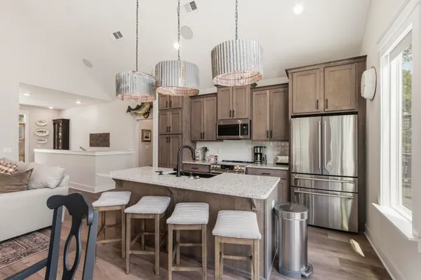 $799,900 | 182 Blue Pond Circle, Ponce de Leon, FL 32455