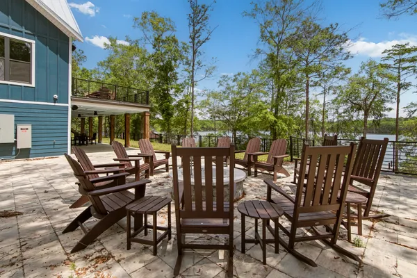 $799,900 | 182 Blue Pond Circle, Ponce de Leon, FL 32455