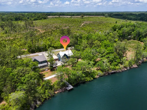 $799,900 | 182 Blue Pond Circle, Ponce de Leon, FL 32455