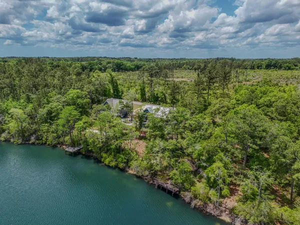$799,900 | 182 Blue Pond Circle, Ponce de Leon, FL 32455