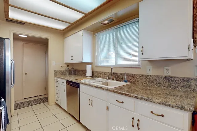 $249,900 | 102 East 18th Street, Marysville, CA 95901