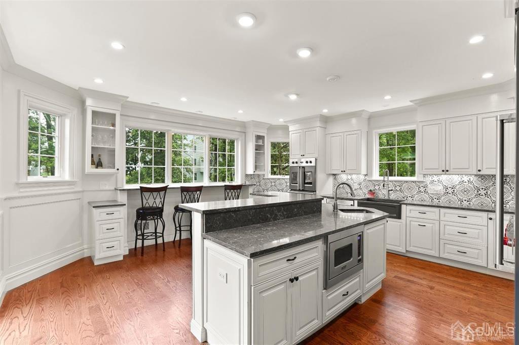 32 Greenview Road Monmouth Junction, NJ 08852 - Photo 13 of 45 Gallery Image 13