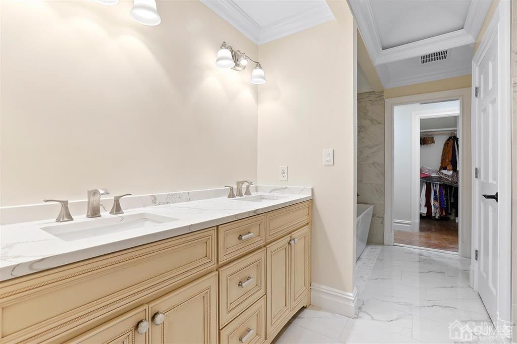 32 Greenview Road Monmouth Junction, NJ 08852 - Photo 22 of 45 Gallery Image 22