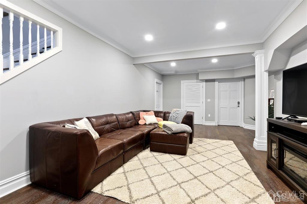 32 Greenview Road Monmouth Junction, NJ 08852 - Photo 37 of 45 Gallery Image 37