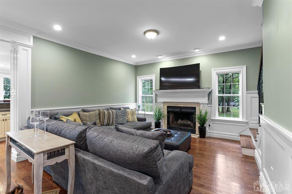 32 Greenview Road Monmouth Junction, NJ 08852 - Photo 10 of 45 Gallery Image 10