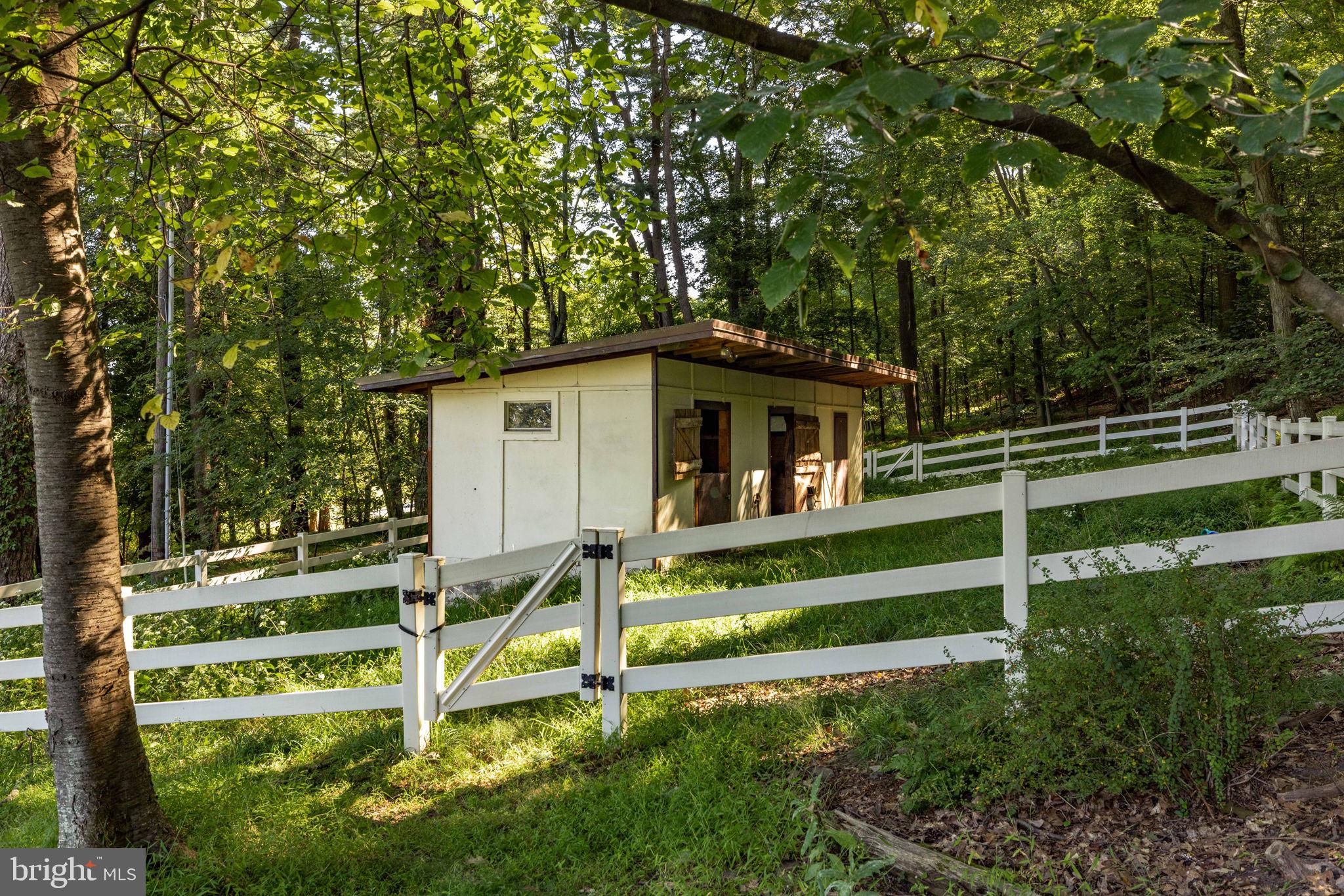 Short Lane Sugarloaf, PA 18249 - Photo 55 of 63