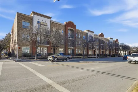 $269,950 | 950 Henderson Street, Unit 1214, Fort Worth, TX 76102