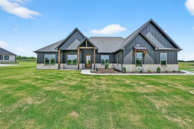 $589,900 | 421 Schneider Road, Sherman, TX 75090