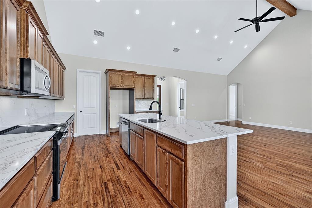 421 Schneider Road Sherman, TX 75090 - Photo 12 of 35