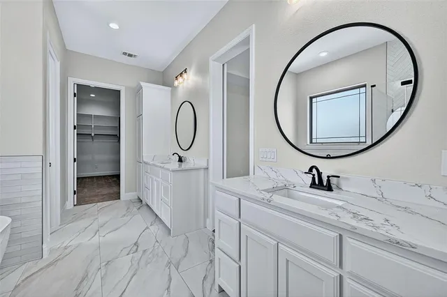 $589,900 | 421 Schneider Road, Sherman, TX 75090