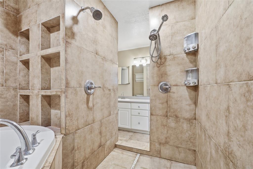 805 Leopard Trail Winter Springs, FL 32708 - Photo 15 of 28