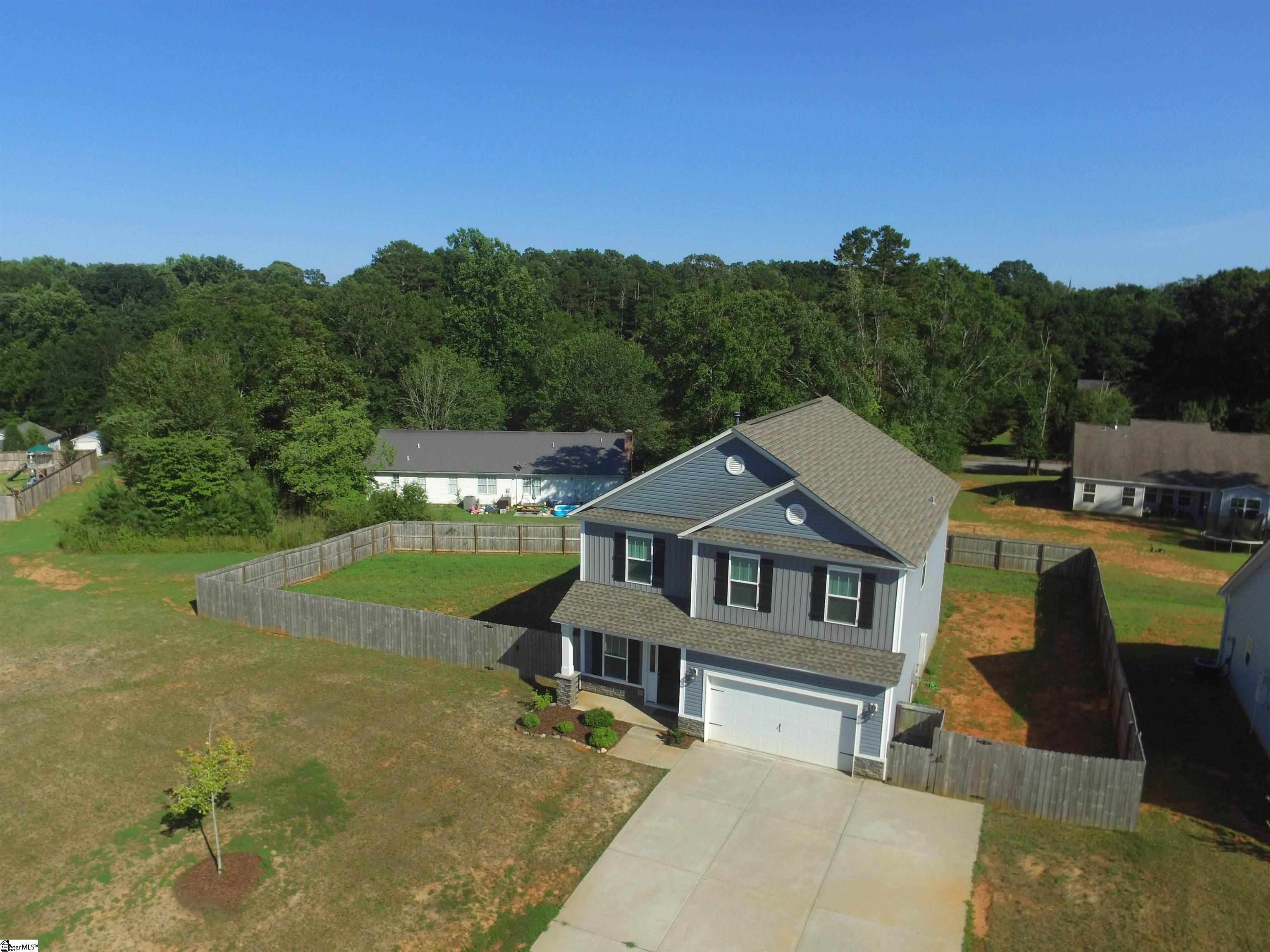 211 Sunny Pt Loop Central, SC 29630 - Photo 35 of 36 Gallery Image 35