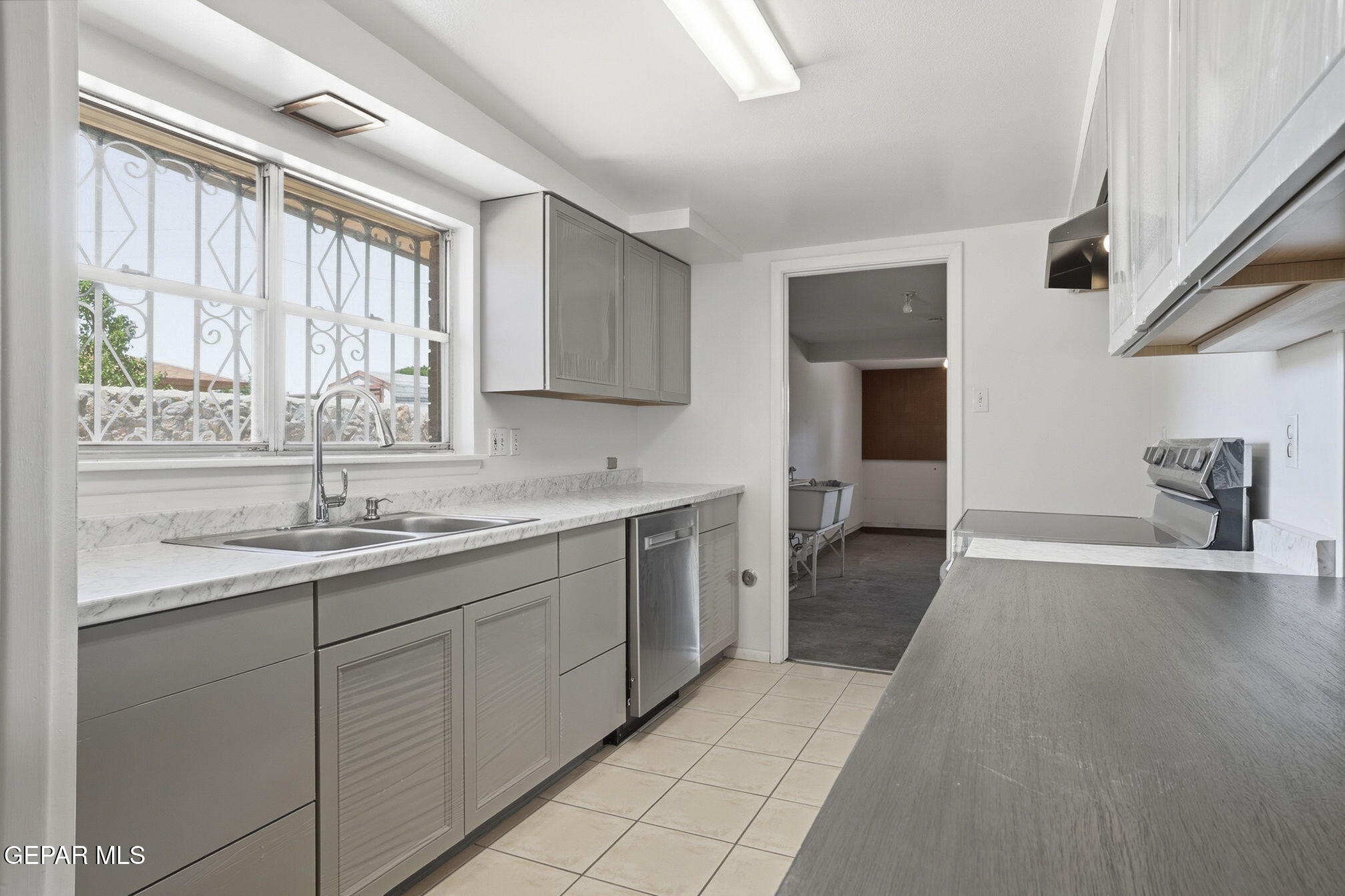 3217 Shetland Road El Paso, TX 79925 - Photo 25 of 30 14-ShetlandUned