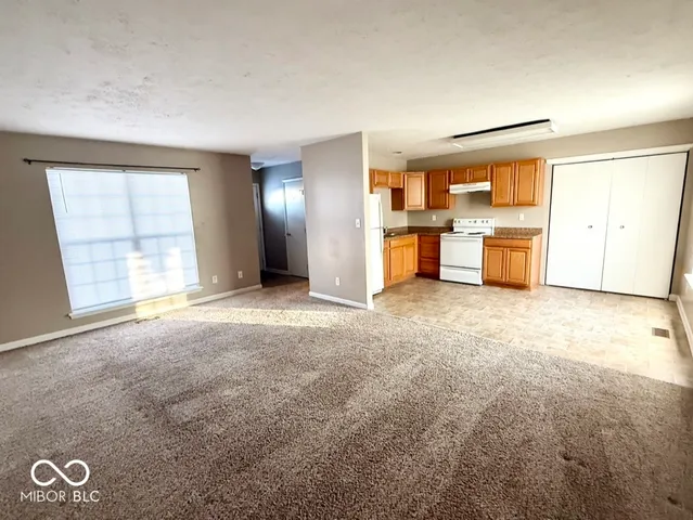 $1,300 | 837 Harlan Street, Plainfield, IN 46168