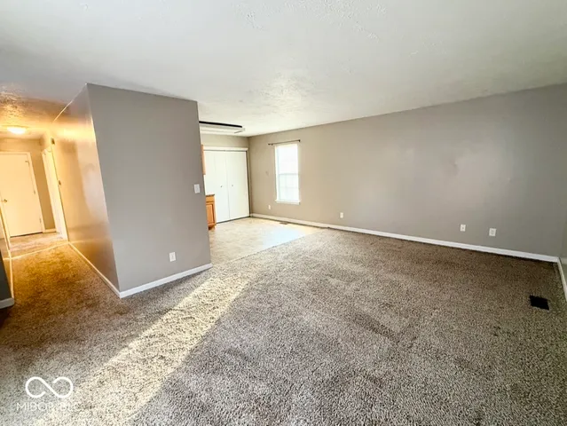 $1,300 | 837 Harlan Street, Plainfield, IN 46168