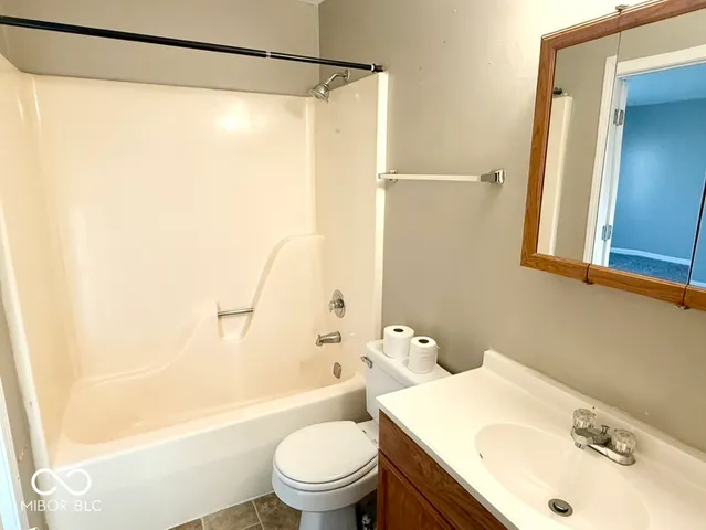 $1,300 | 837 Harlan Street, Plainfield, IN 46168