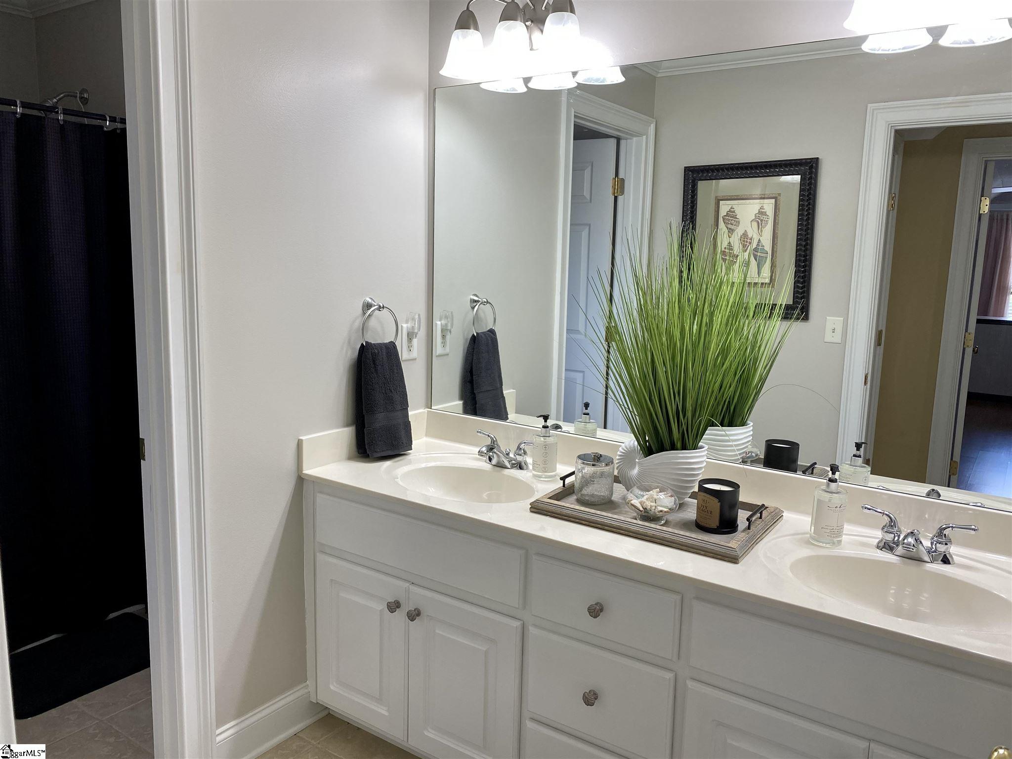 100 C-6-86G Anderson, SC 29621 - Photo 28 of 36 Gallery Image 28