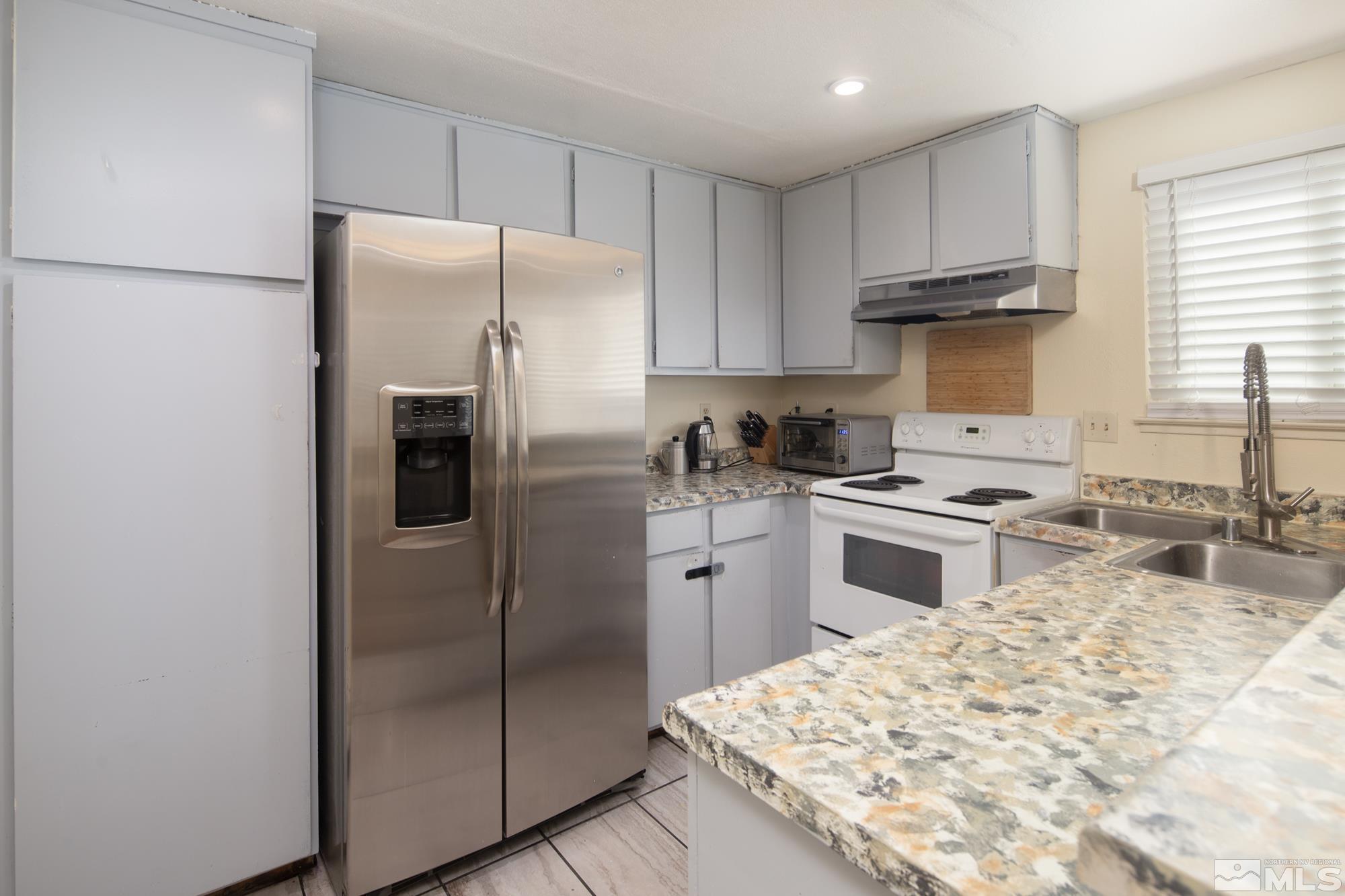 2126 Roundhouse Road Sparks, NV 89431 - Photo 8 of 26 Photo 8
