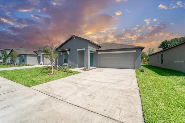 $2,199 | 5514 Blue Azure Drive, Wimauma, FL 33598